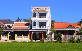 Hoang Y Homestay